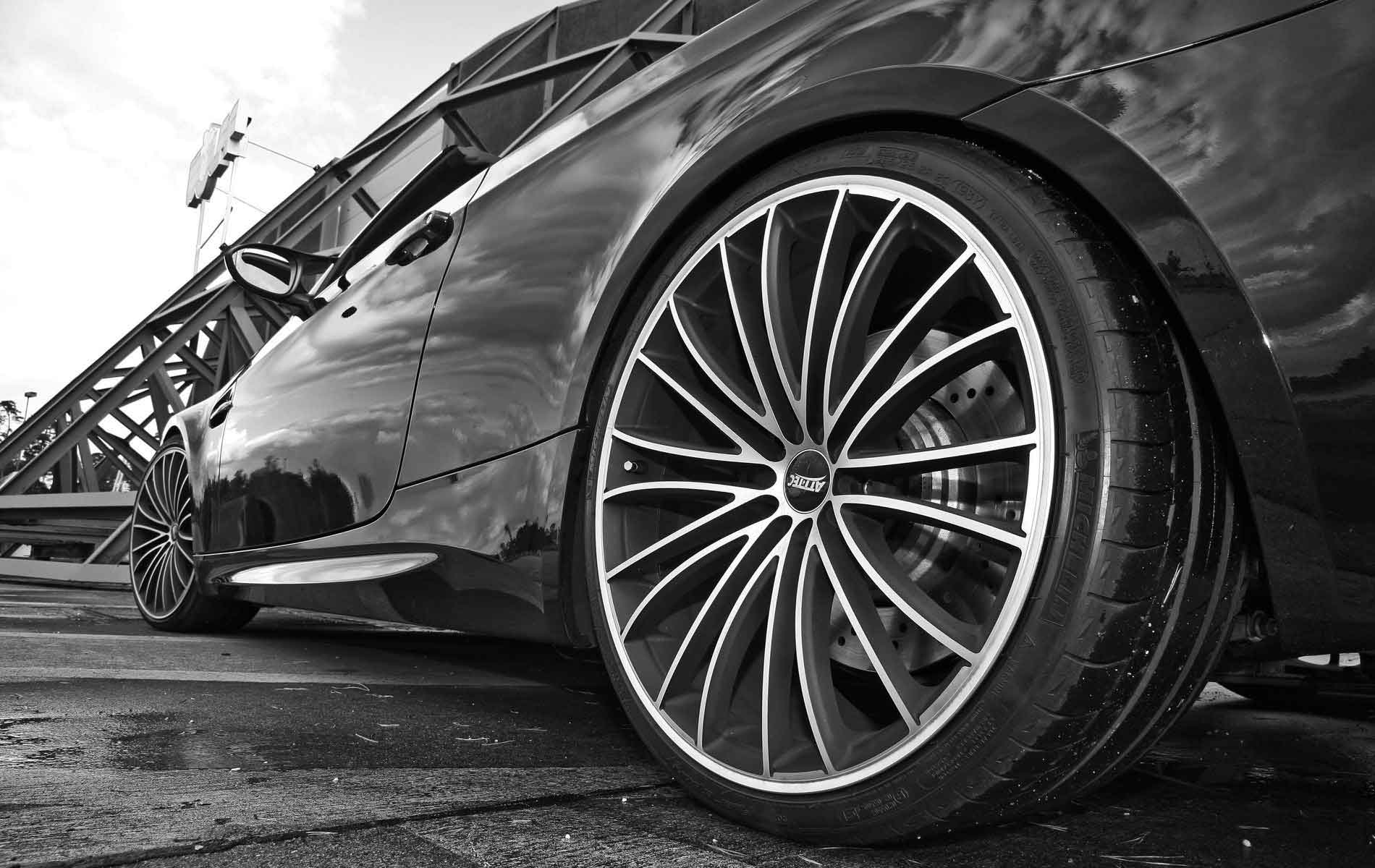 foto cerchi auto in lega automobile