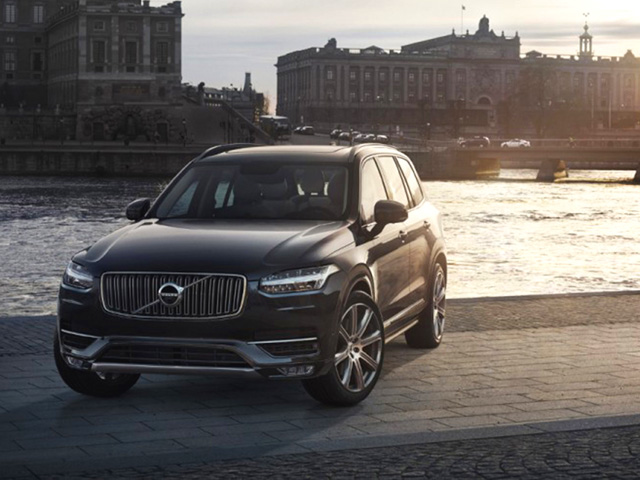immagine automobile volvo xc90